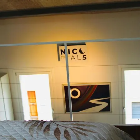 公寓 Nicoal5